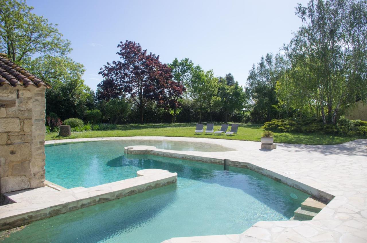 Logis Saint Leonard Bed & Breakfast Dompierre-sur-Mer Екстериор снимка