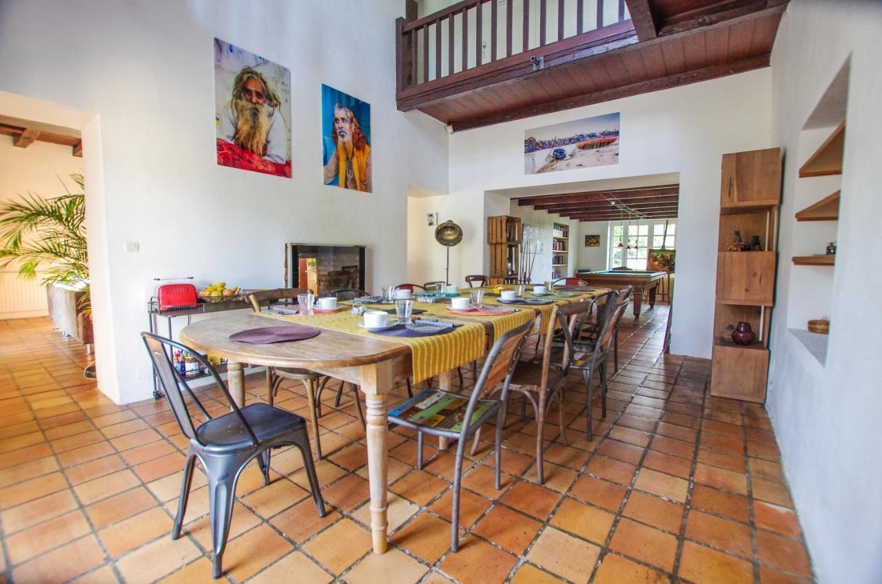 Logis Saint Leonard Bed & Breakfast Dompierre-sur-Mer Екстериор снимка