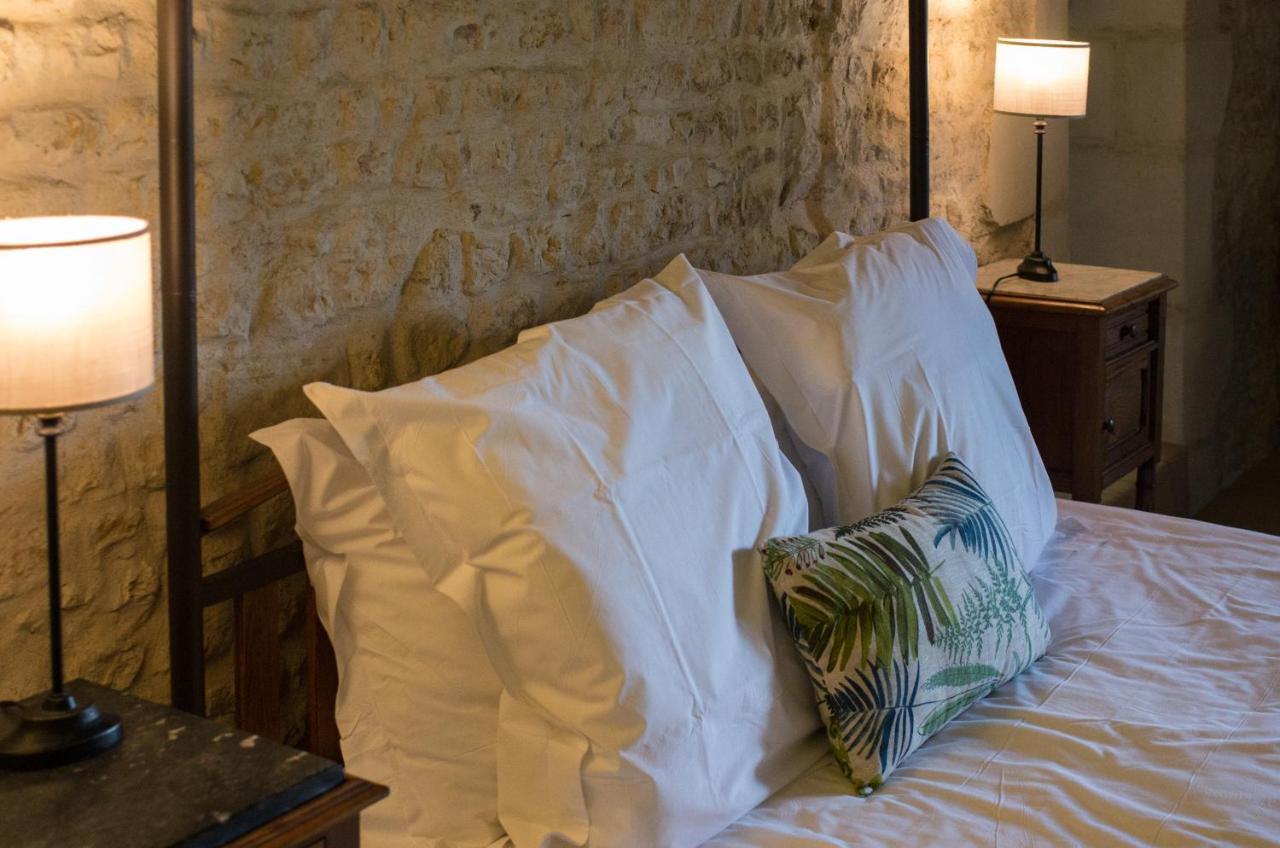 Logis Saint Leonard Bed & Breakfast Dompierre-sur-Mer Екстериор снимка